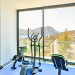 Kalamar 3 Bedroom Seaview With Private Pool 别墅