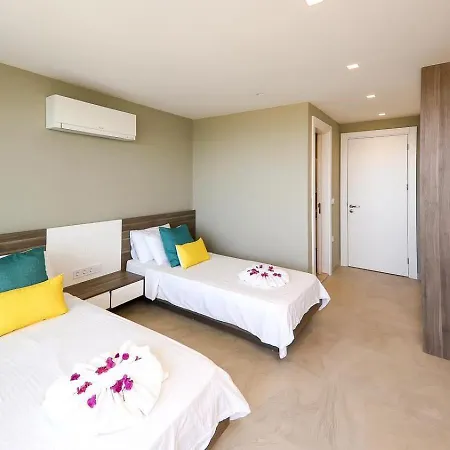 Villa Kalamar 3 Bedroom Seaview With Private Pool *