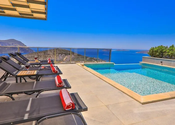 Kalamar 3 Bedroom Seaview With Private Pool Villa