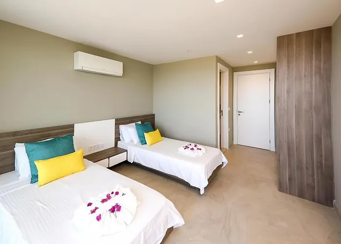 Villa Kalamar 3 Bedroom Seaview With Private Pool *